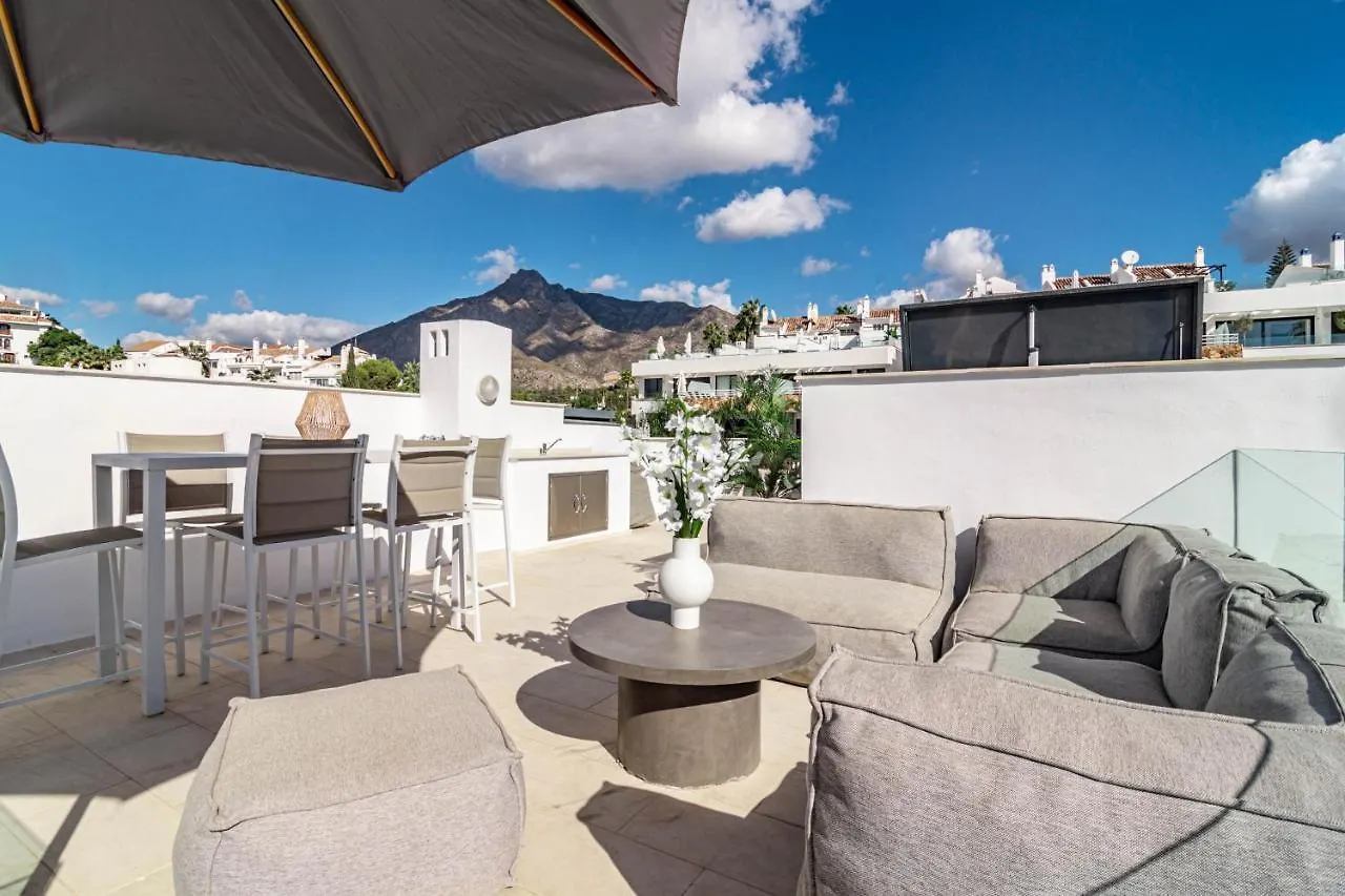 Holiday home Luxury 3 Bedroom Townhouse On Marbellas Golden Mile With Walking Distance Puerto Banus