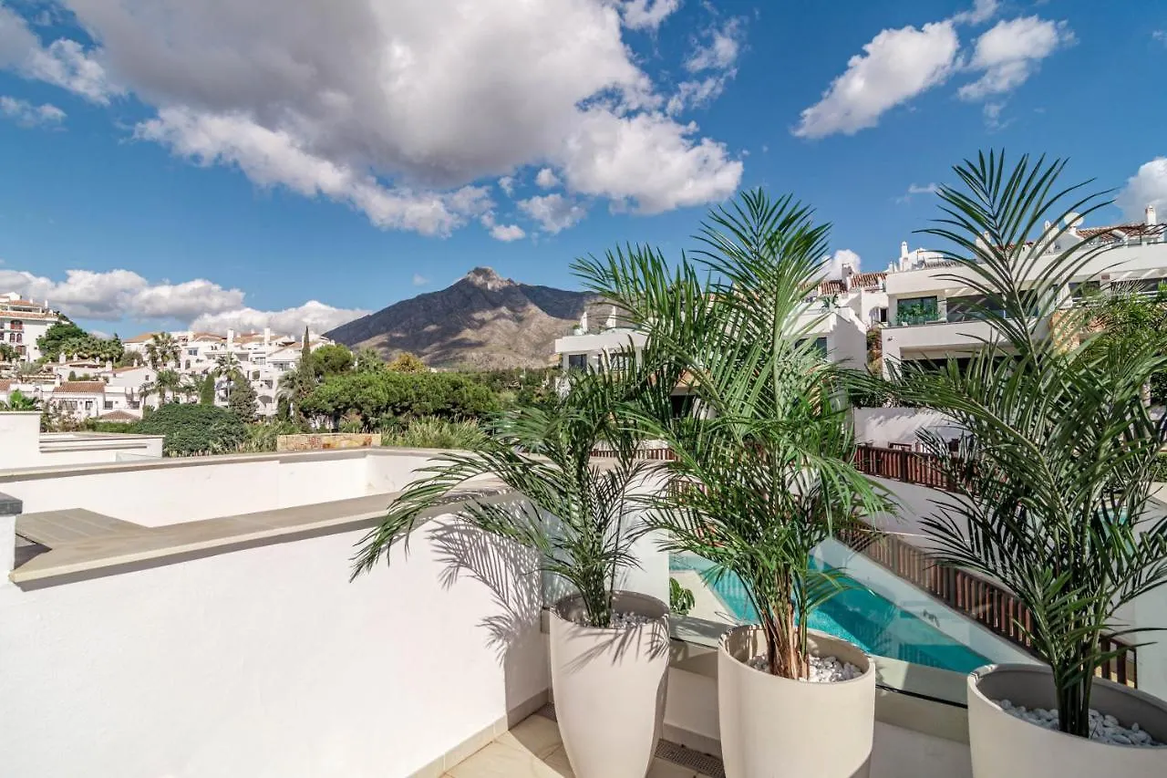 Luxury 3 Bedroom Townhouse On Marbellas Golden Mile With Walking Distance Puerto Banus Spain