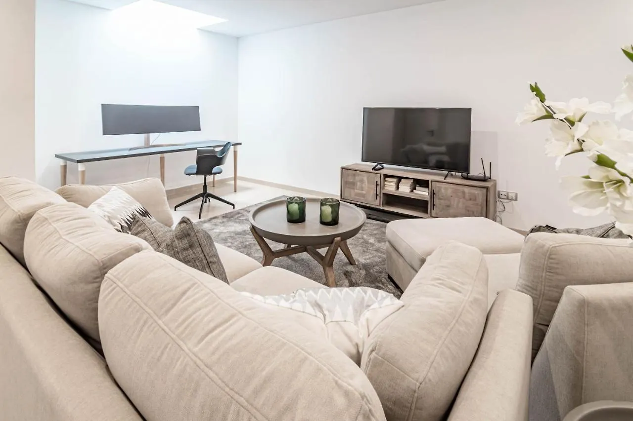 Luxury 3 Bedroom Townhouse On Marbellas Golden Mile With Walking Distance Puerto Banus 0*, Marbella Spain
