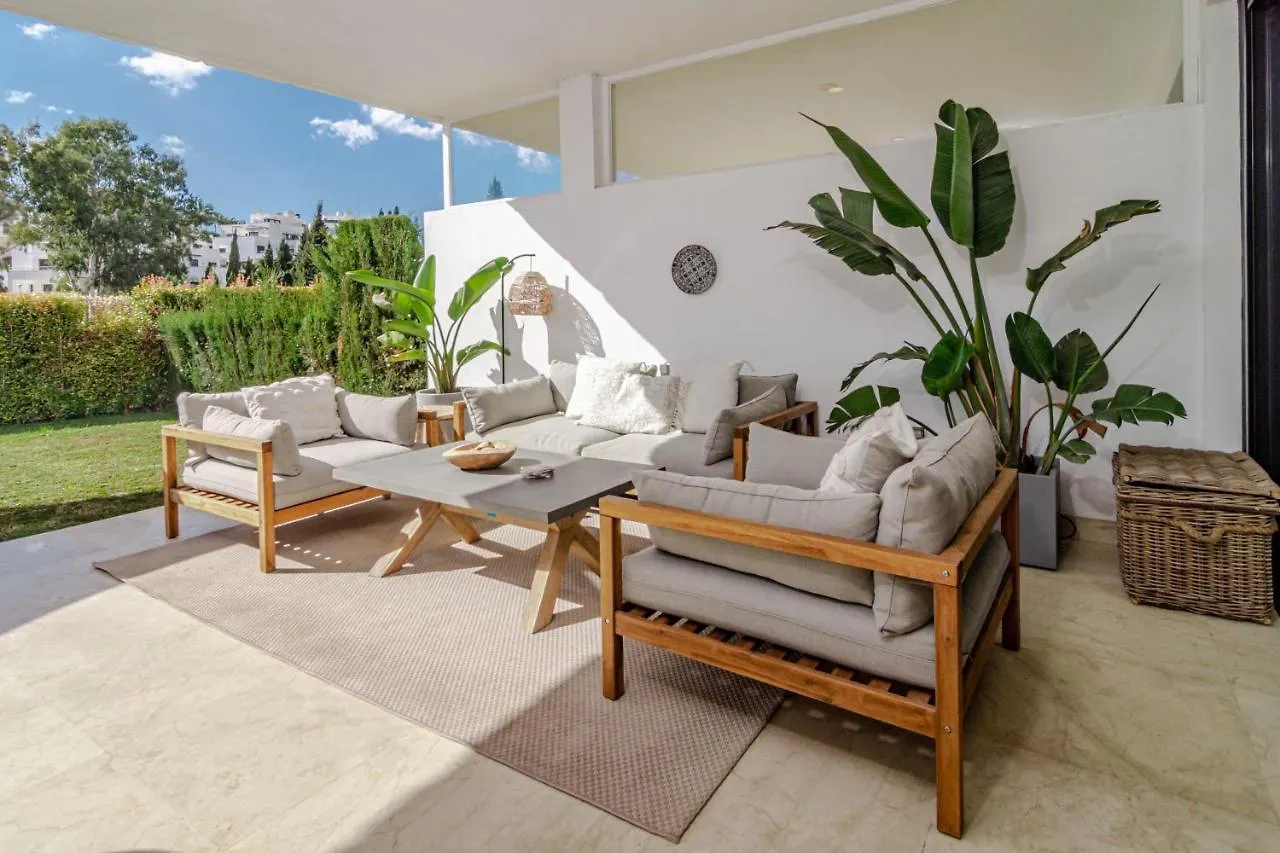 Luxury 3 Bedroom Townhouse On Marbellas Golden Mile With Walking Distance Puerto Banus Holiday home