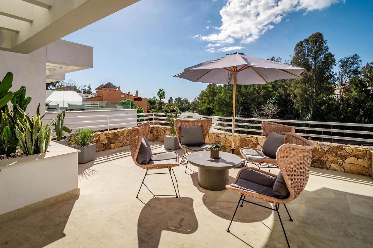 Luxury 3 Bedroom Townhouse On Marbellas Golden Mile With Walking Distance Puerto Banus
